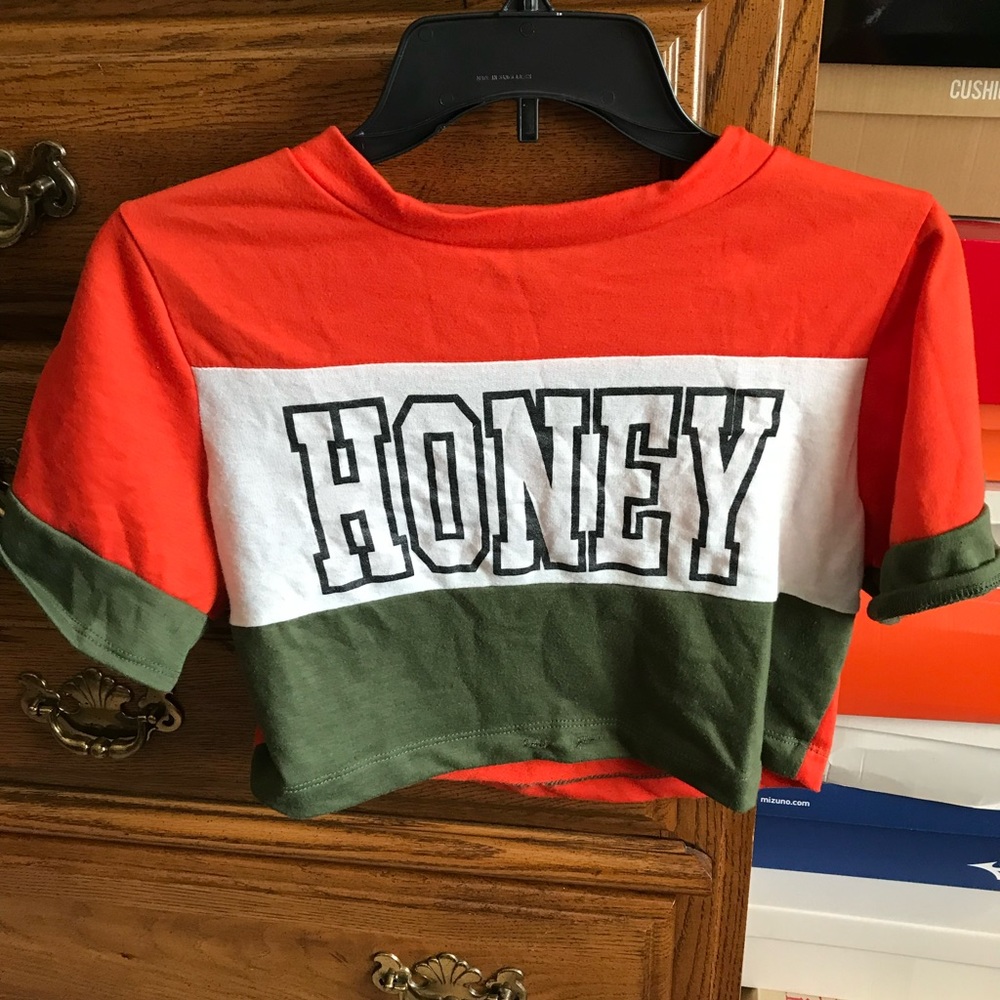 Honey crop top